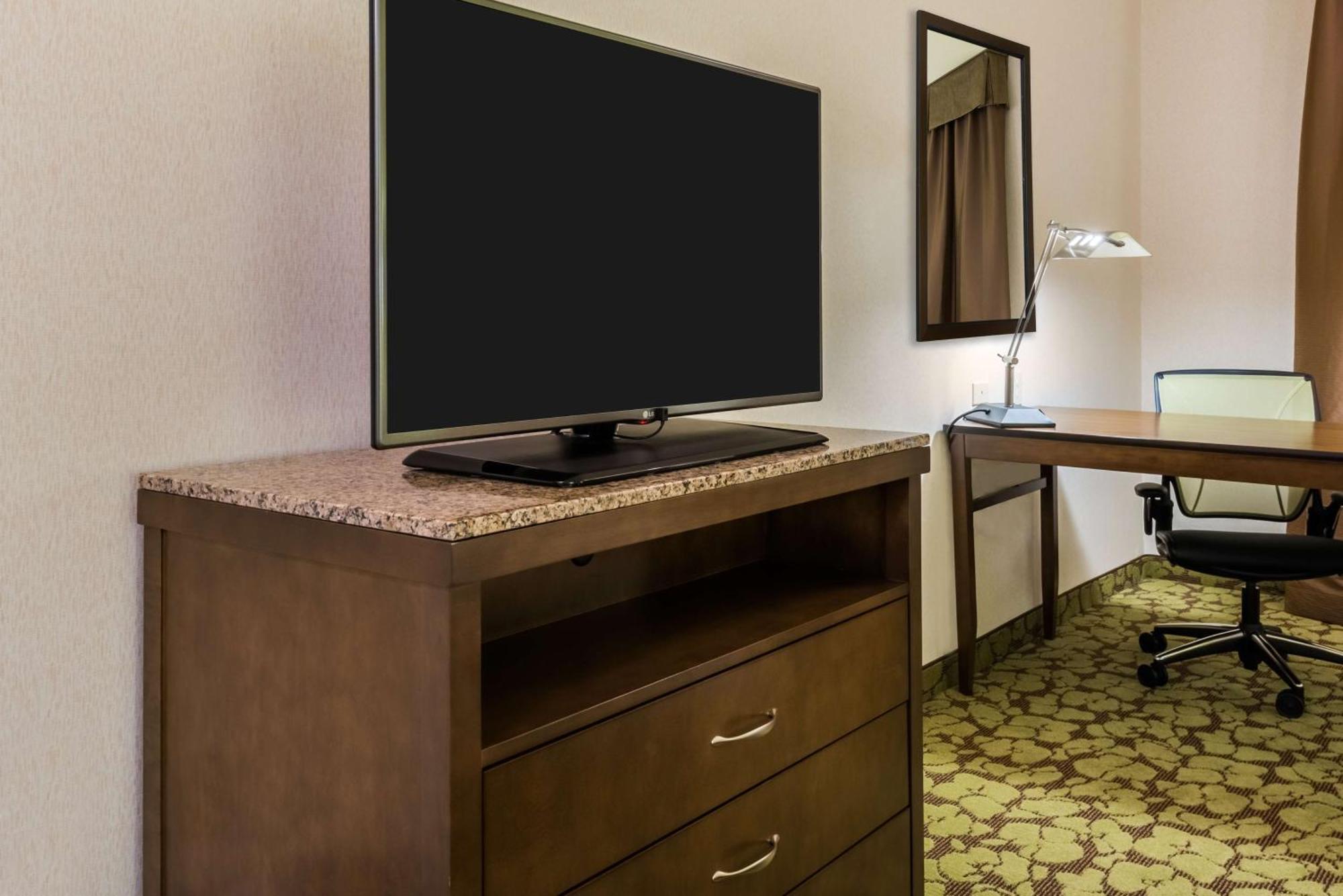 Hilton Garden Inn Wayne Eksteriør bilde