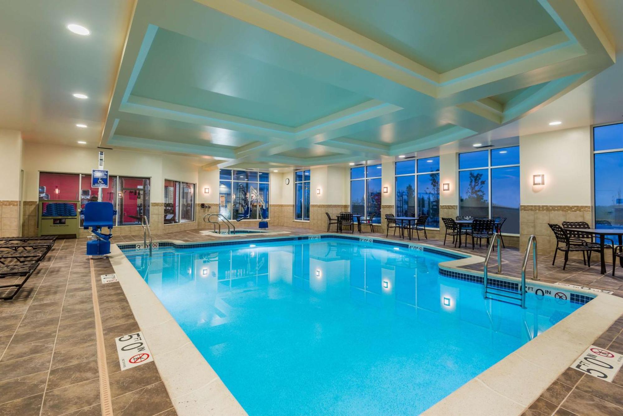 Hilton Garden Inn Wayne Eksteriør bilde